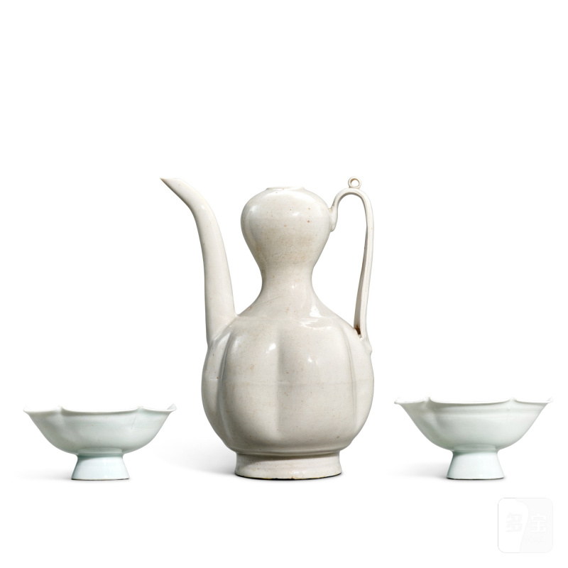 Three qingbai wares, Song dynasty | 宋 青白執壺一件及花口盞兩件